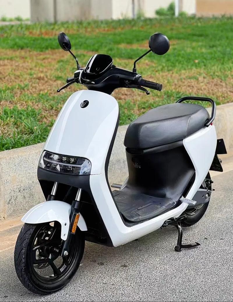 #2022年6月激活的九號e100電動車